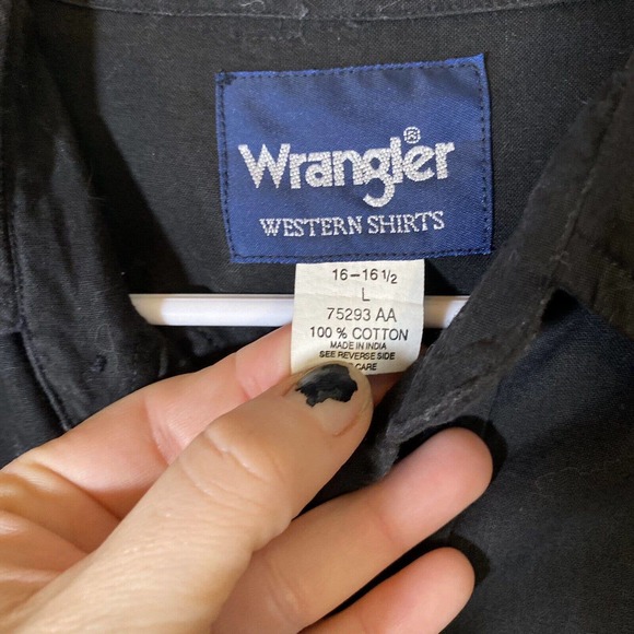 Vintage Wrangler Western Button-Up Shirt with Native American Embroidery Men's L - Picture 4 of 10